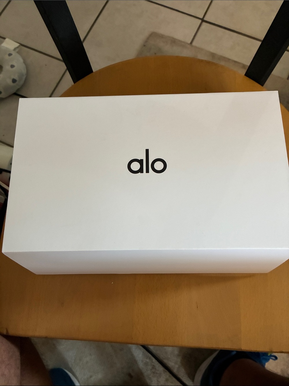 ALO Yoga White Logo Shoe/Accessory Box